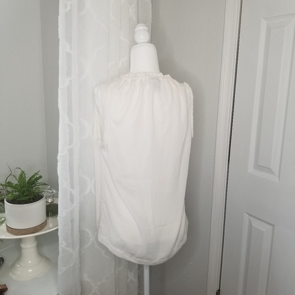 DONATED Calvin Klein- sz. M, sleeveless, flowy, top - Picture 8 of 8